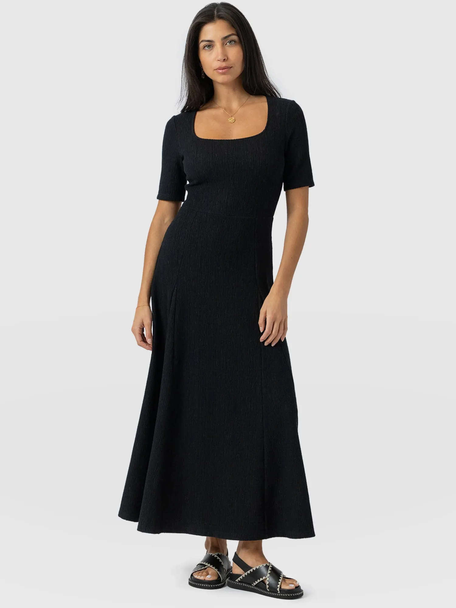 Hot Saint and Sofia Akia Short Sleeve Dress - Black Textured