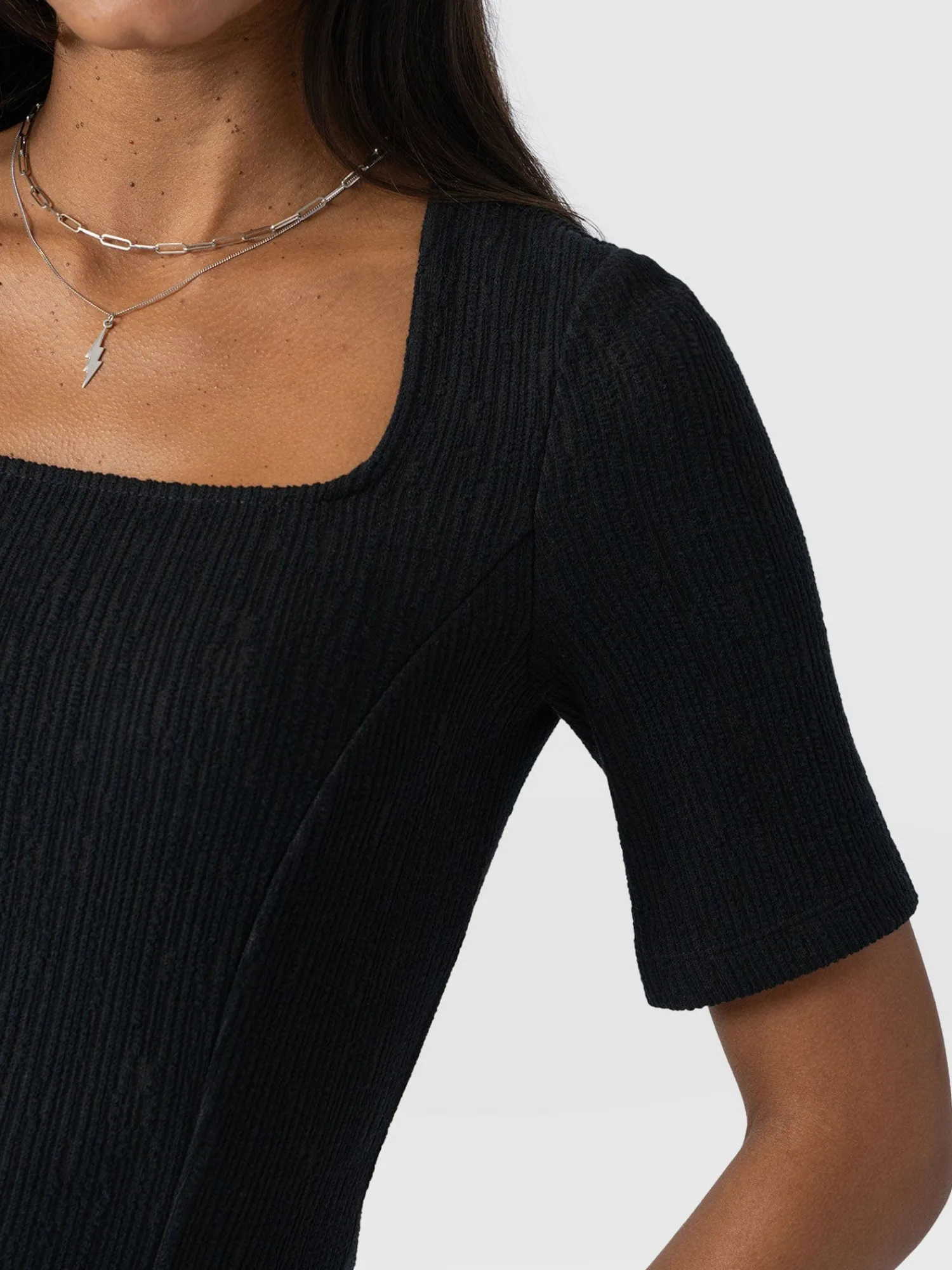 Fashion Saint and Sofia Akia Short Sleeve Tee - Black Textured
