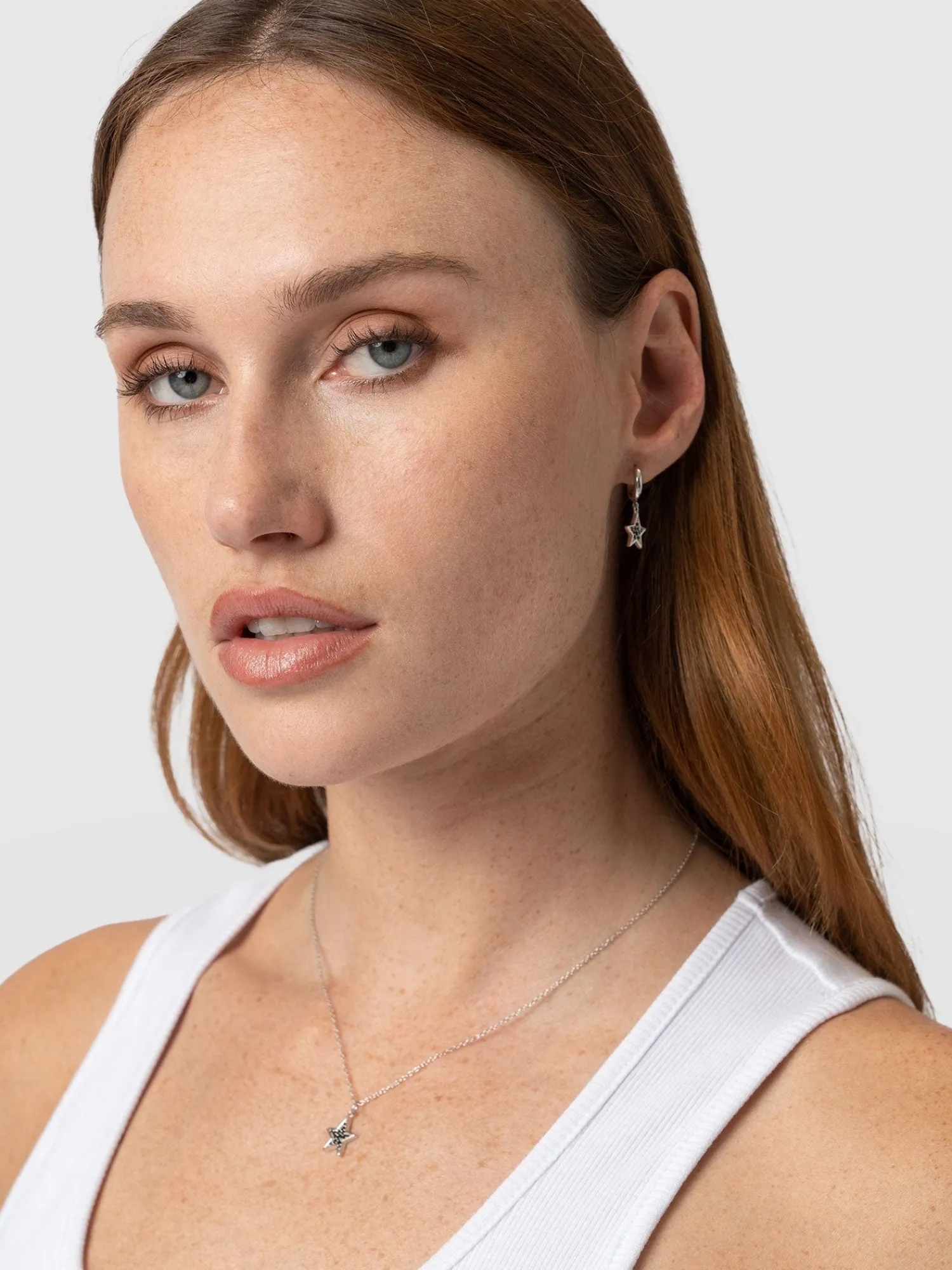 Hot Saint and Sofia Astral Star Charm Drop Huggie Earrings - Silver/Black