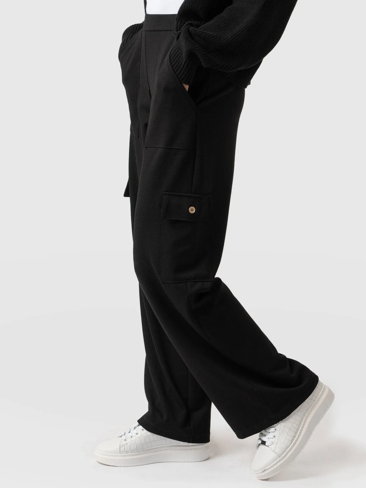 Outlet Saint and Sofia Cargo Chelsea Wide Leg Pant - Black