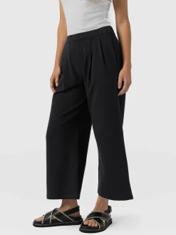 Fashion Saint and Sofia City Culotte - Black Pleats