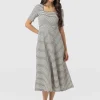 Clearance Saint and Sofia Darcey Short Sleeve Flared Dress - Monochrome Jacquard