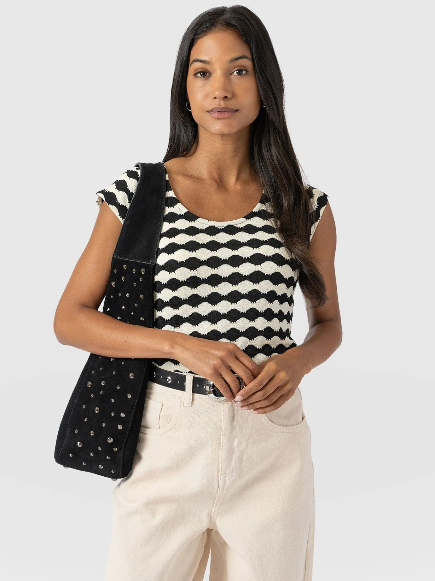 Discount Saint and Sofia Elise Scoop Neck Tee - Black/Cream