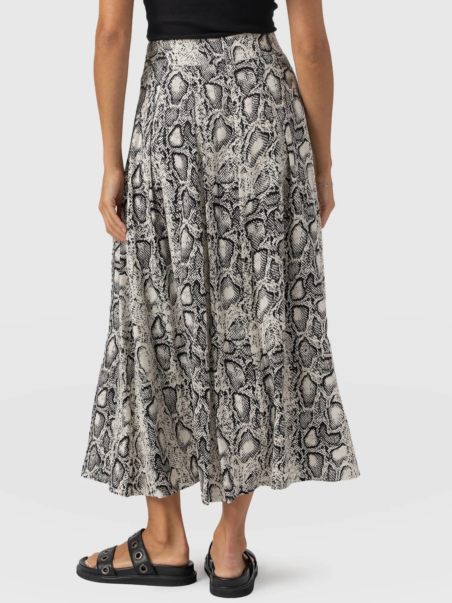 Sale Saint and Sofia Eliza Pleated Skirt - Cream Snake