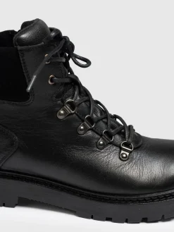 Best Saint and Sofia Finchley Hiking Boot - Black