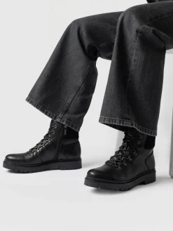 Best Saint and Sofia Finchley Hiking Boot - Black