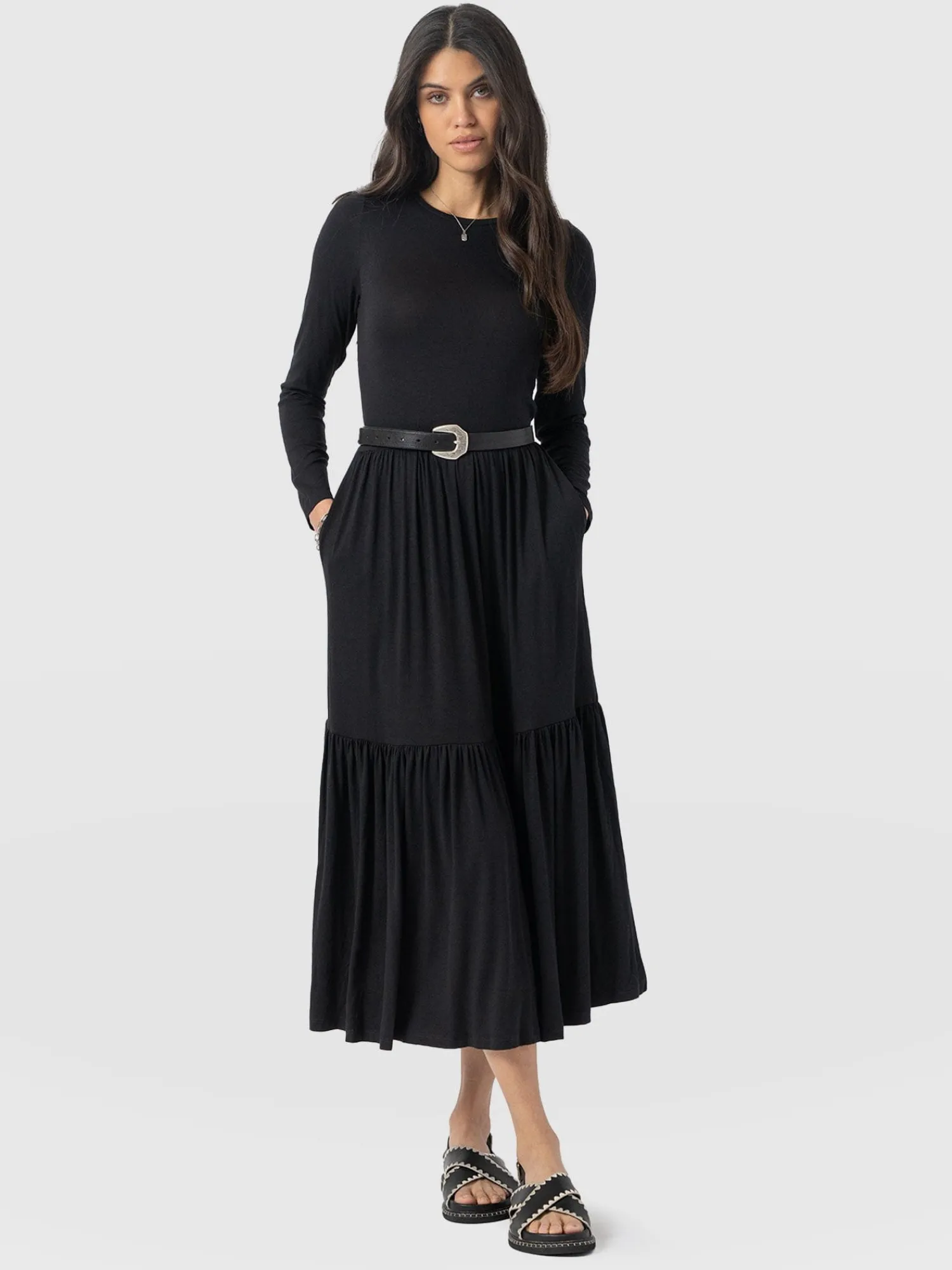 New Saint and Sofia Greenwich Dress Long Sleeve - Black