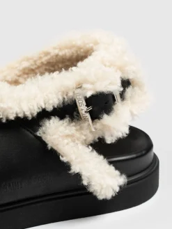 Discount Saint and Sofia Isla Shearling Sandal - Black