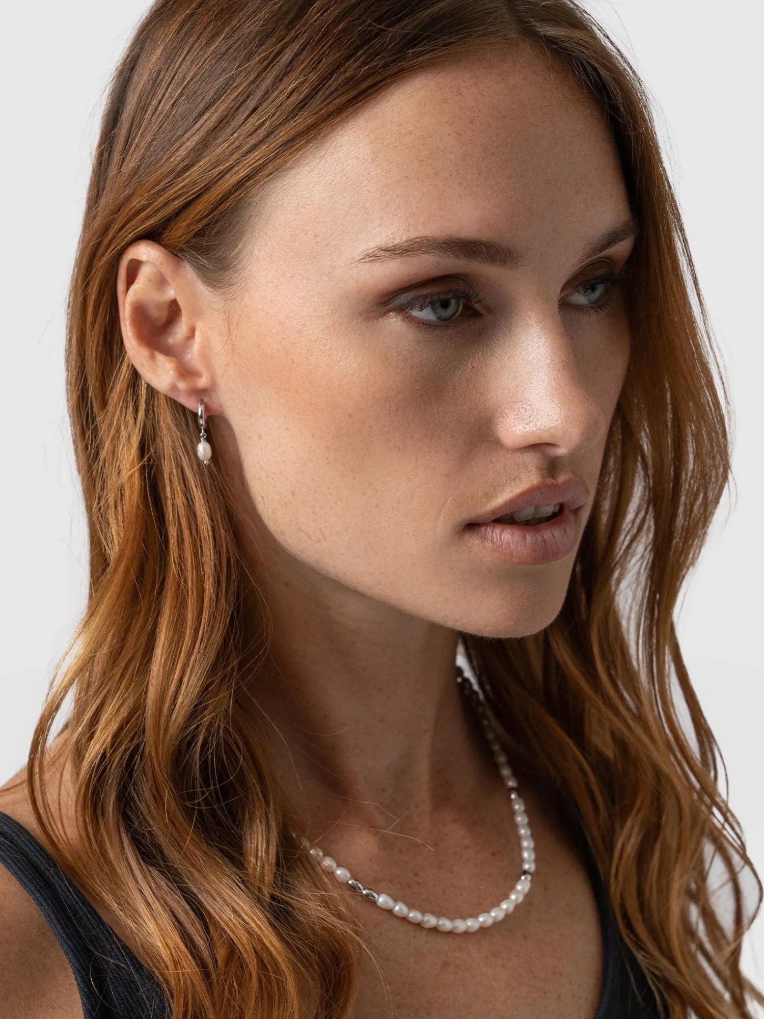 Fashion Saint and Sofia Jacqueline Pearl Huggie Earrings - Silver