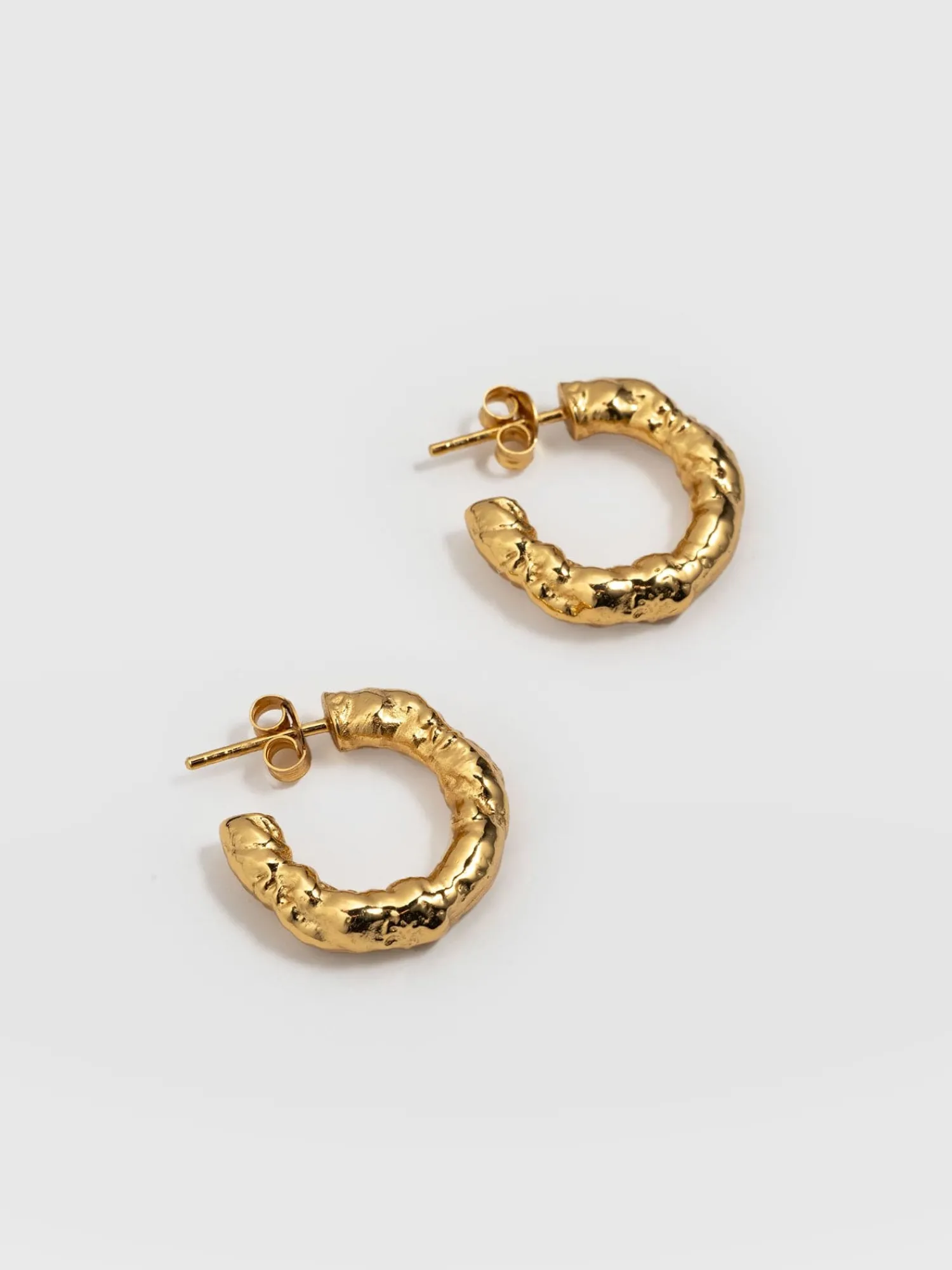 Fashion Saint and Sofia Molten Hoop Earrings - Gold