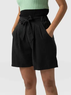 Clearance Saint and Sofia Pimlico Short - Black