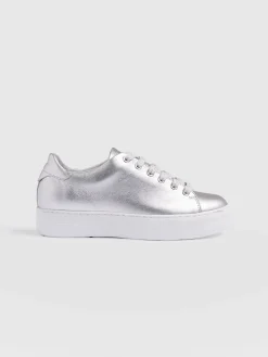 Sale Saint and Sofia Portland Sneaker - Silver