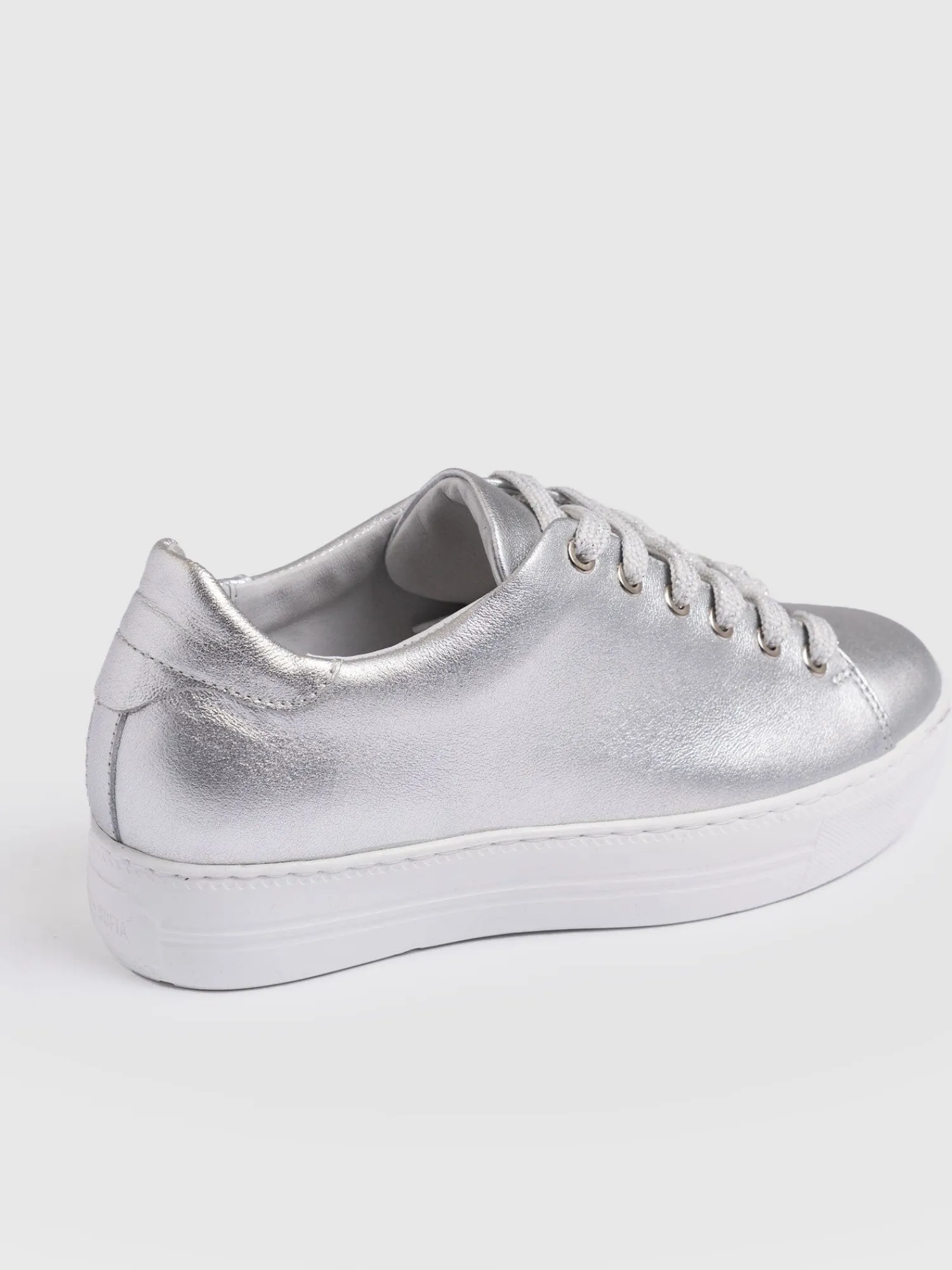 Sale Saint and Sofia Portland Sneaker - Silver