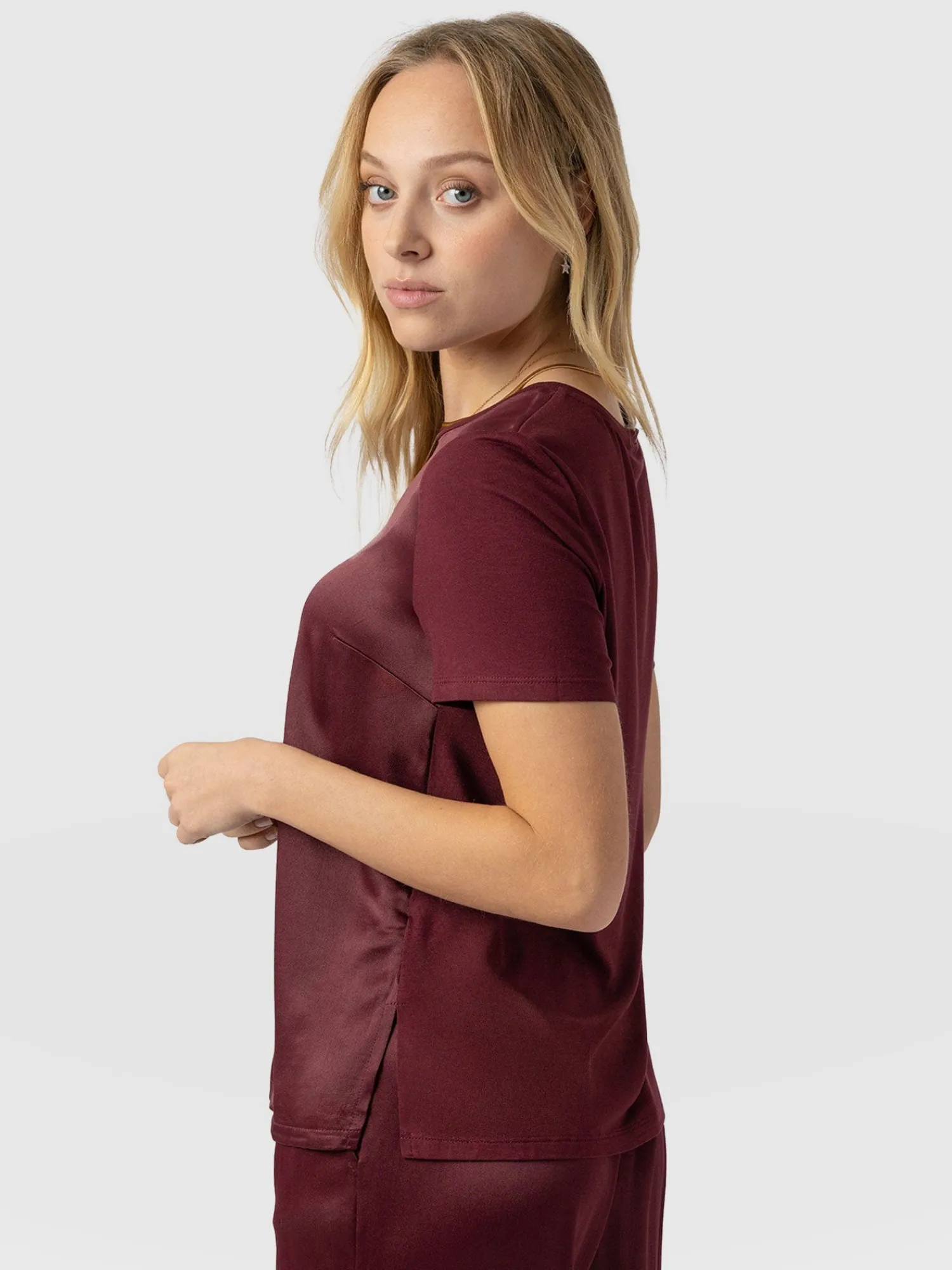 Online Saint and Sofia Rayner Contrast Tee - Maroon