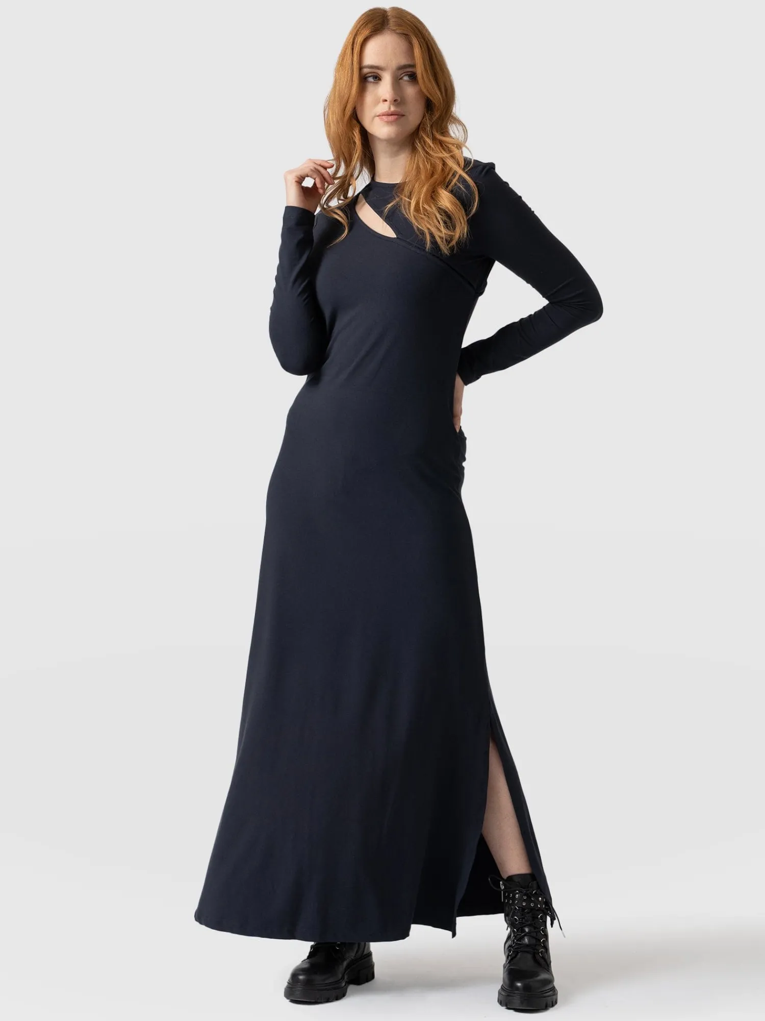 Clearance Saint and Sofia Reveal Viscose Runway Dress - Navy