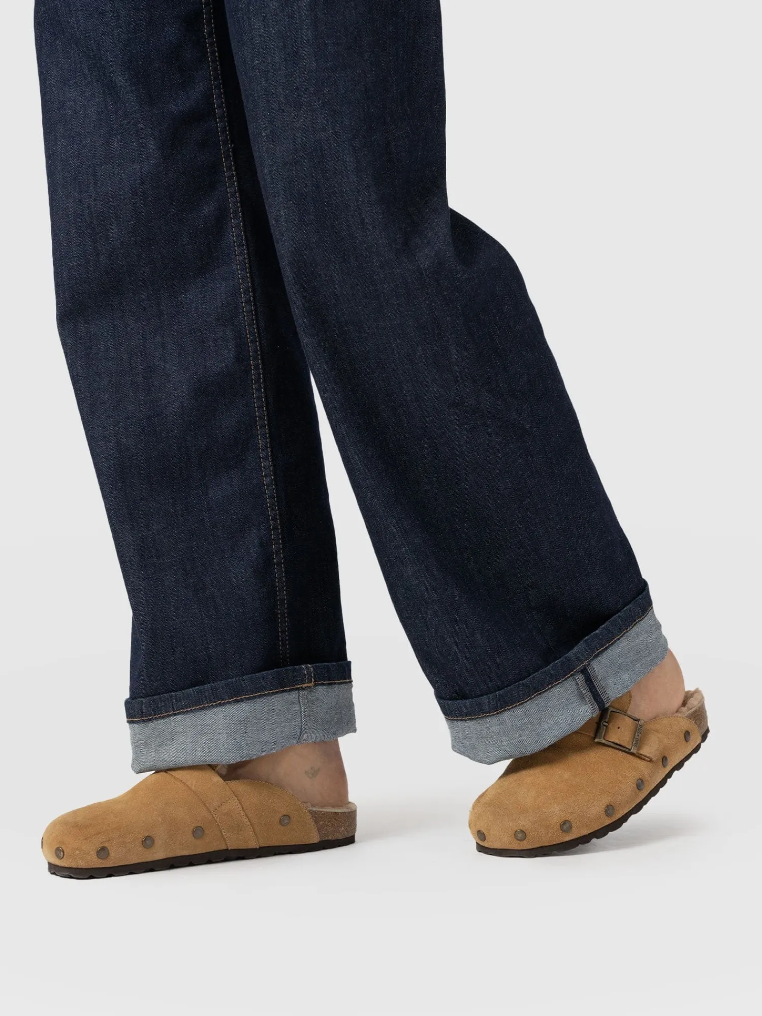 Outlet Saint and Sofia Studded Clogs - Tan Shearling