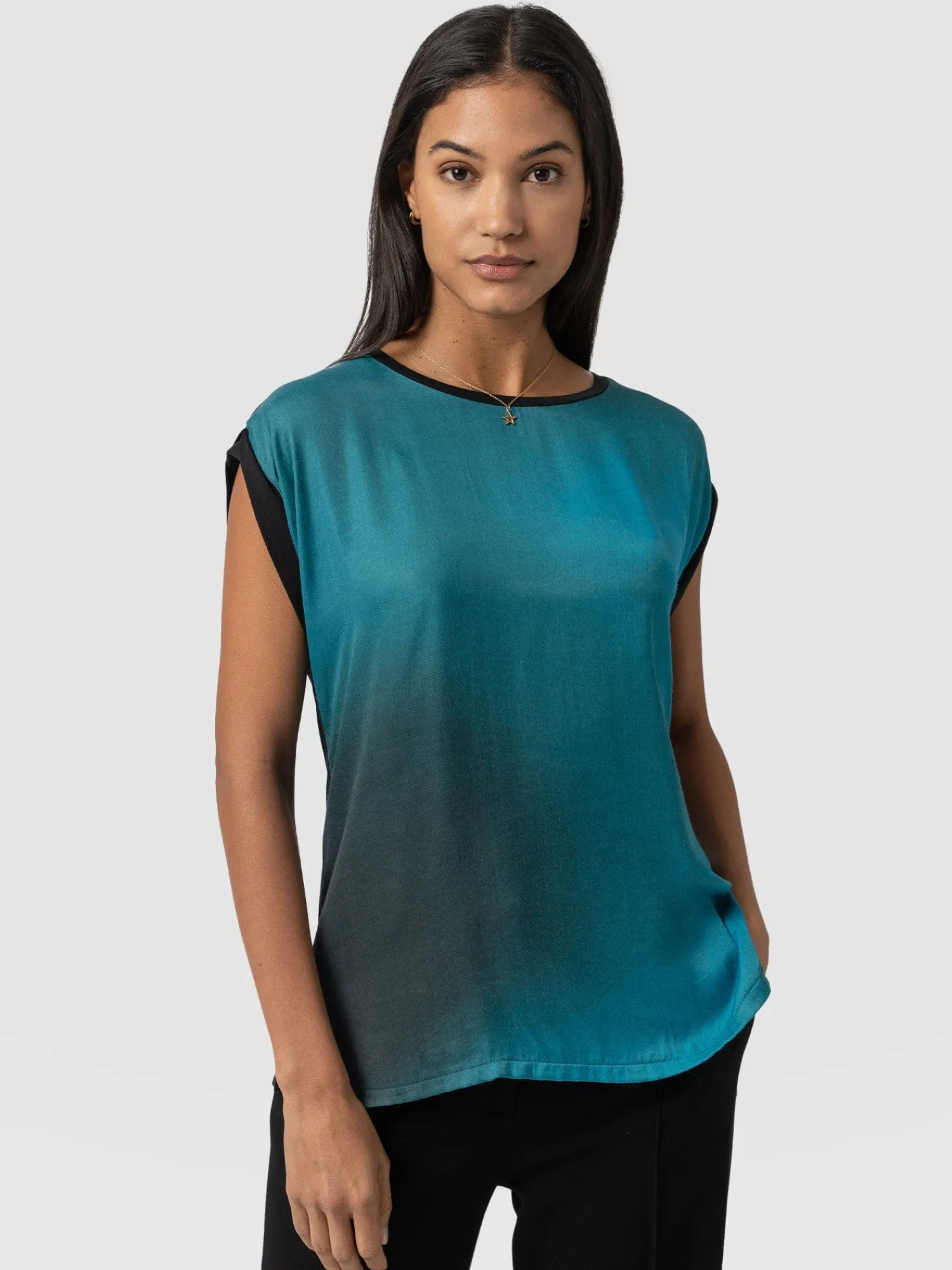 Outlet Saint and Sofia Turn Up Contrast Tee - Blue Coral