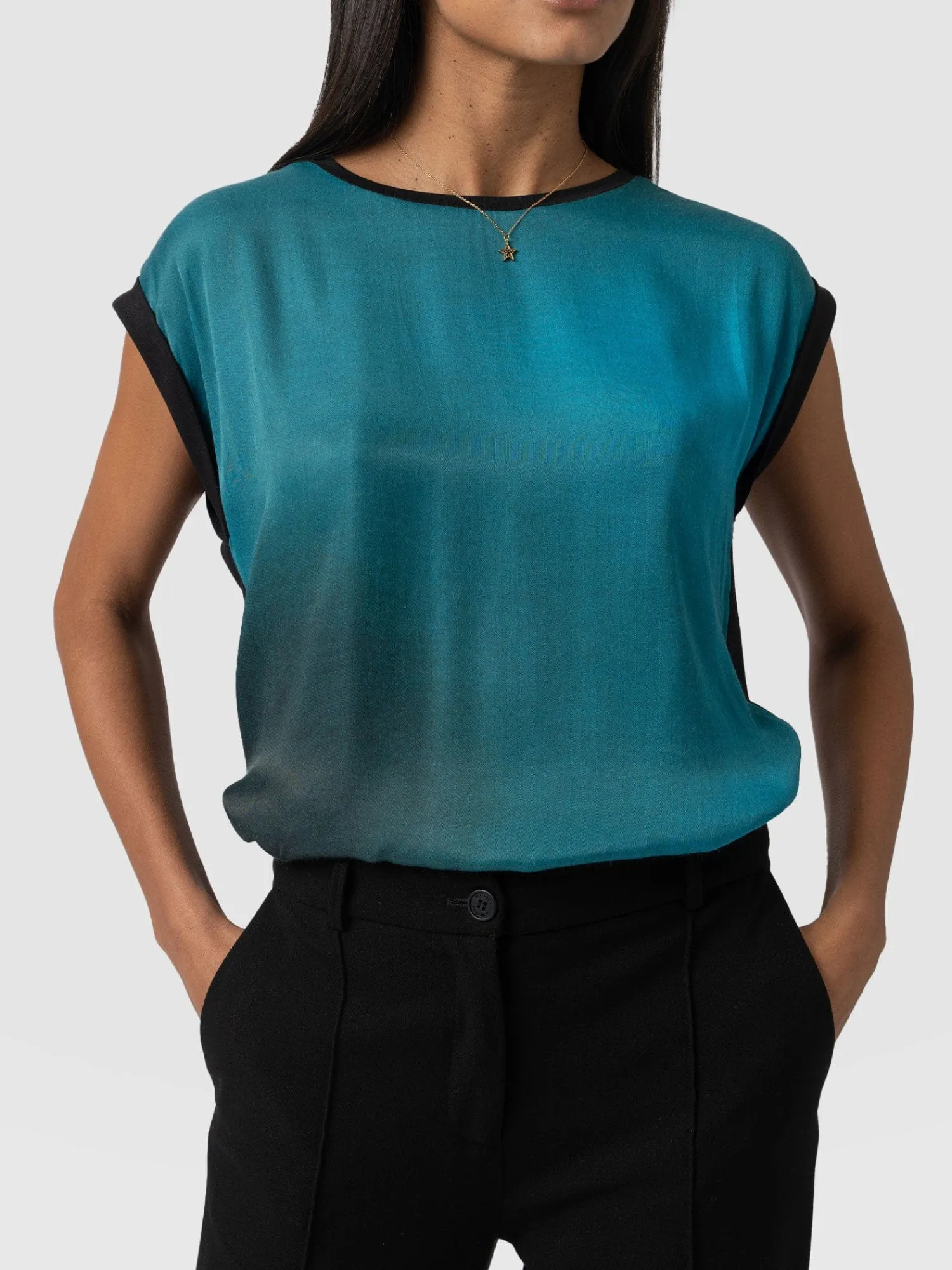 Outlet Saint and Sofia Turn Up Contrast Tee - Blue Coral