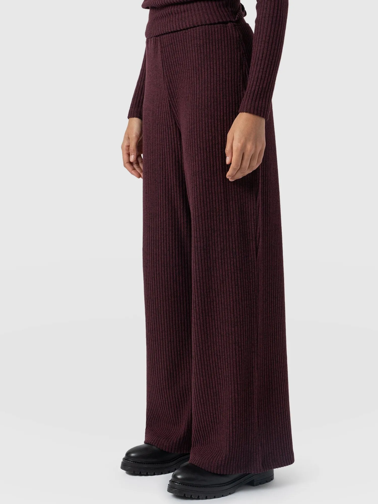 Best Saint and Sofia Victory Rib Wide Leg Pant - Burgundy