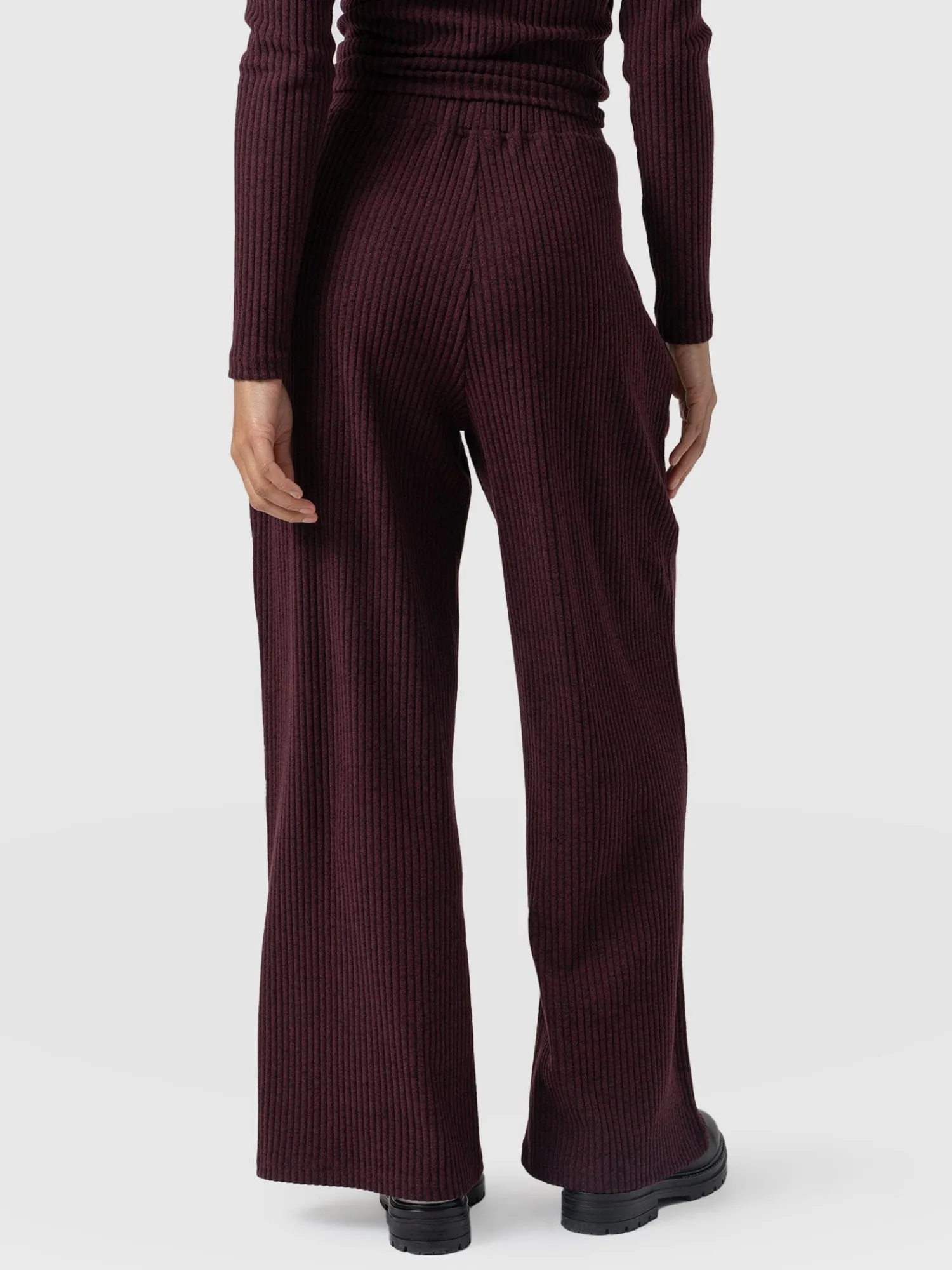 Best Saint and Sofia Victory Rib Wide Leg Pant - Burgundy